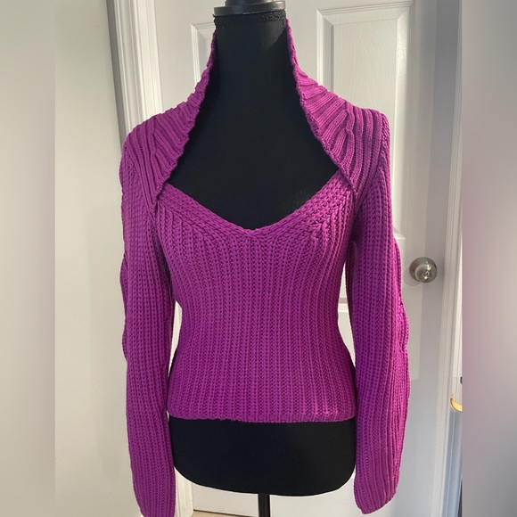 Express Sweaters - New Express gorgeous chunky sweater